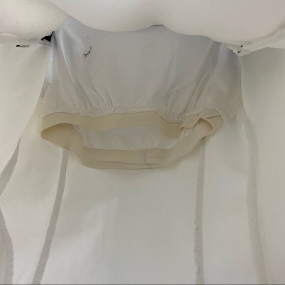 Fila dri fit tank w/pocket white & black sz XS - Picture 7 of 8